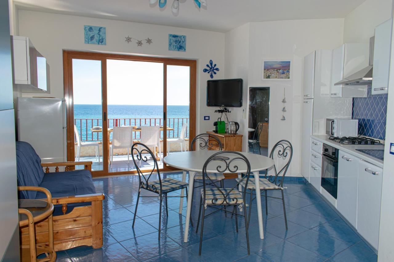 Beach House Acquamarina Letojanni Exterior photo