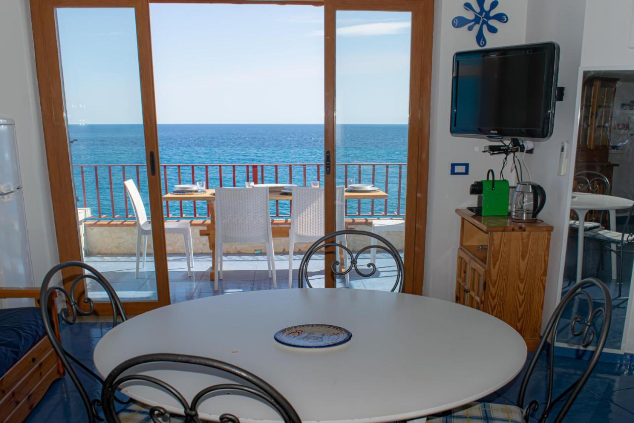 Beach House Acquamarina Letojanni Exterior photo