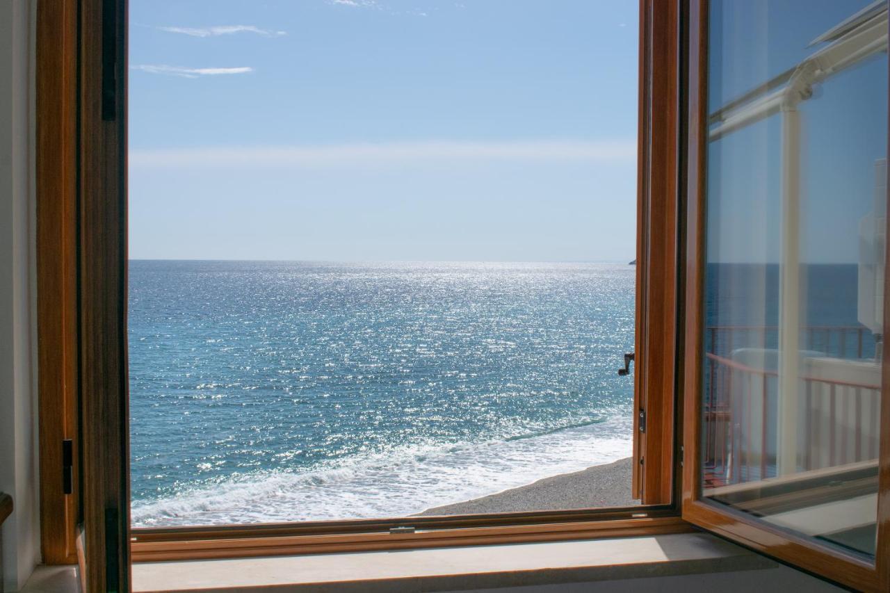 Beach House Acquamarina Letojanni Exterior photo